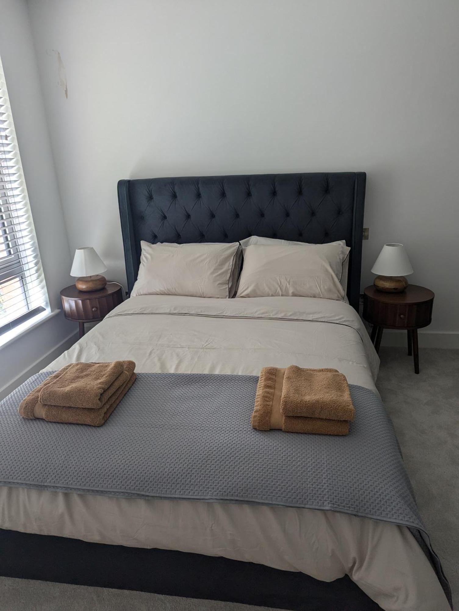 Luxury Harrogate City Centre Apartment With Free Parking Exterior foto